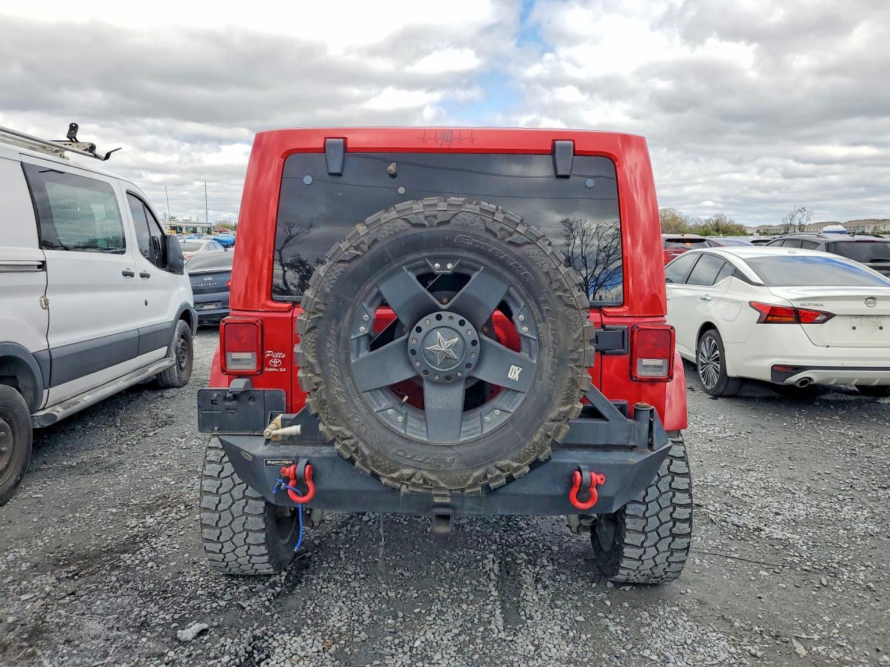 2011 Jeep Wrangler Unlimited Sahara