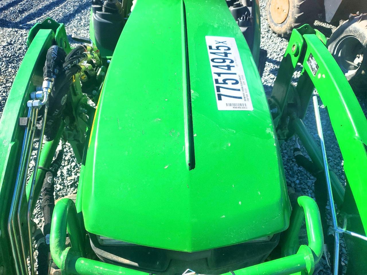 2023 John Deere 1025R Mfwd Tractor