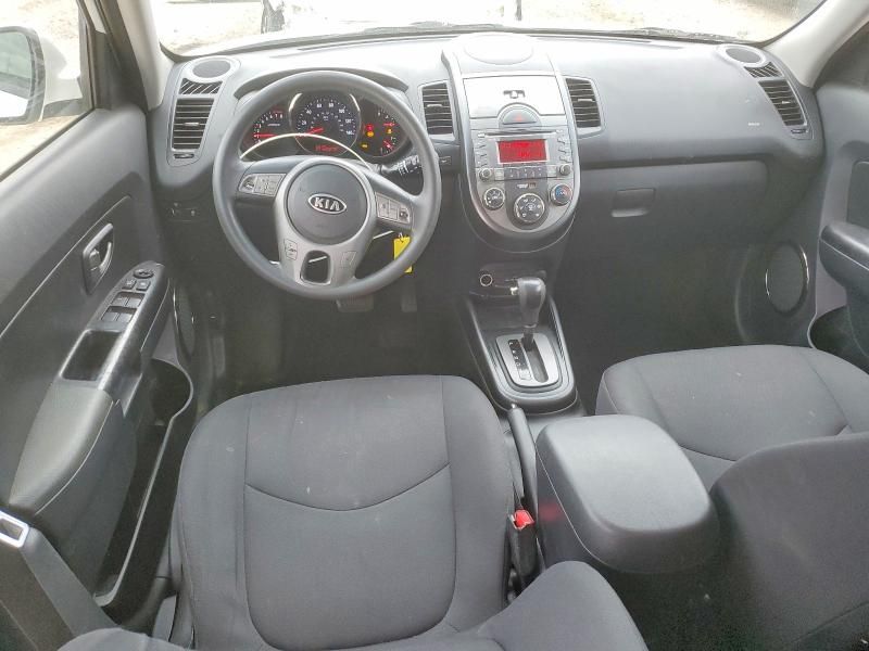 2010 KIA Soul +