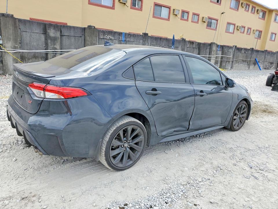 2025 Toyota Corolla se