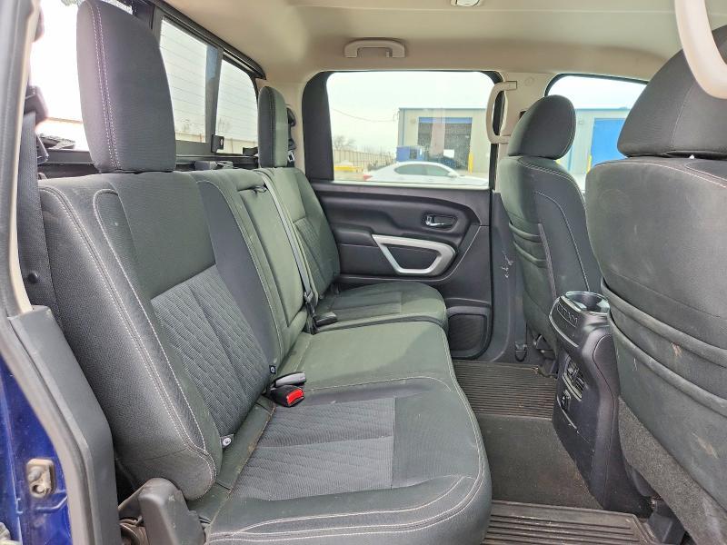 2018 Niss Titan xd sv