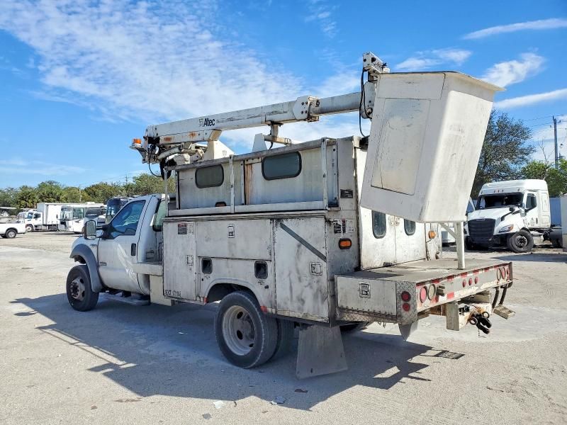 2005 Ford F550 Super Duty Bucket Truck