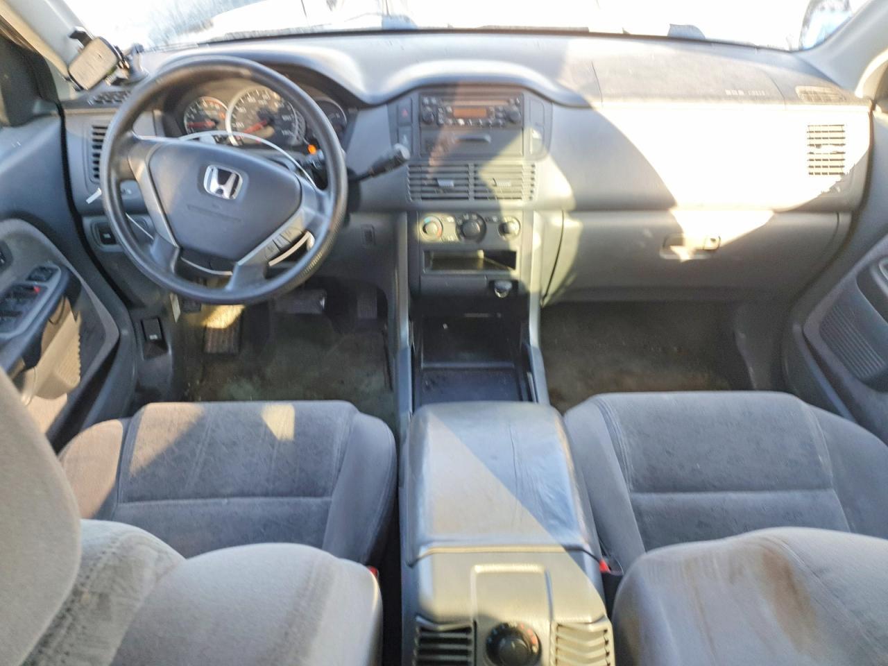 2005 Honda Pilot lx