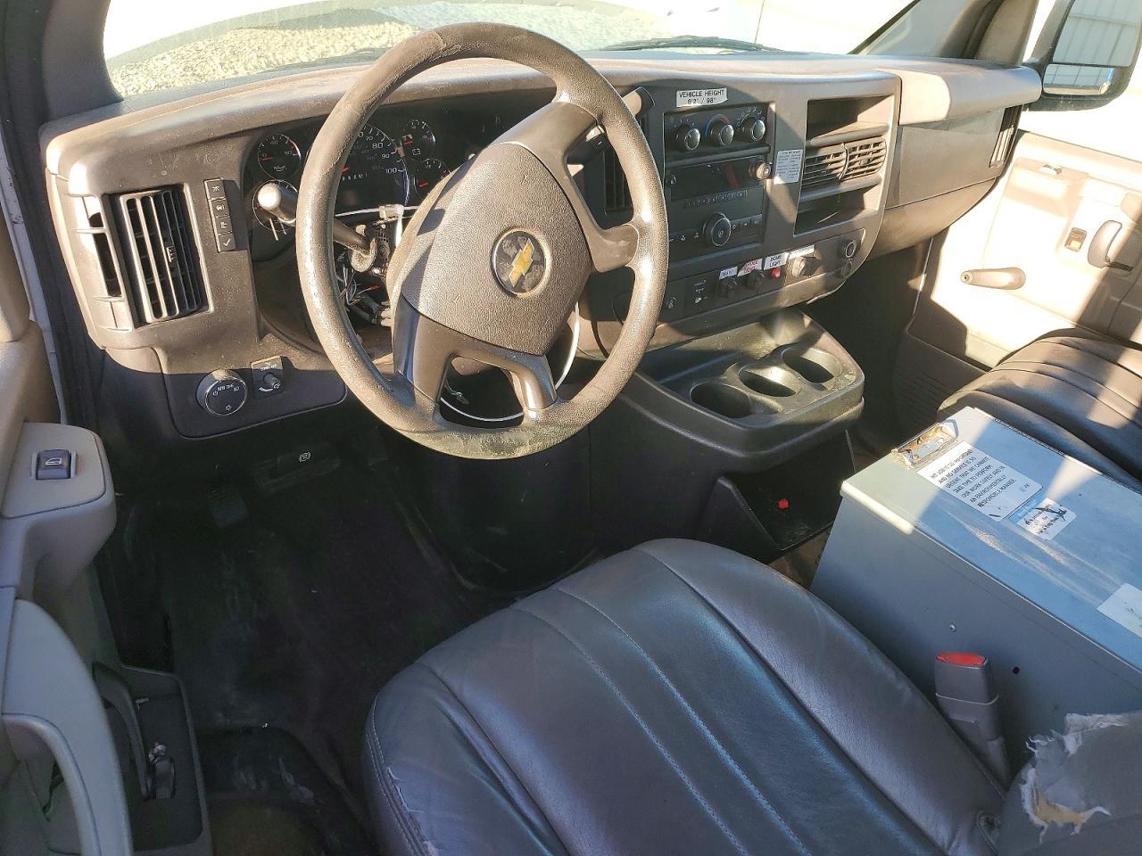 2013 Chev Rolet Express 2500 Utility / Service Van