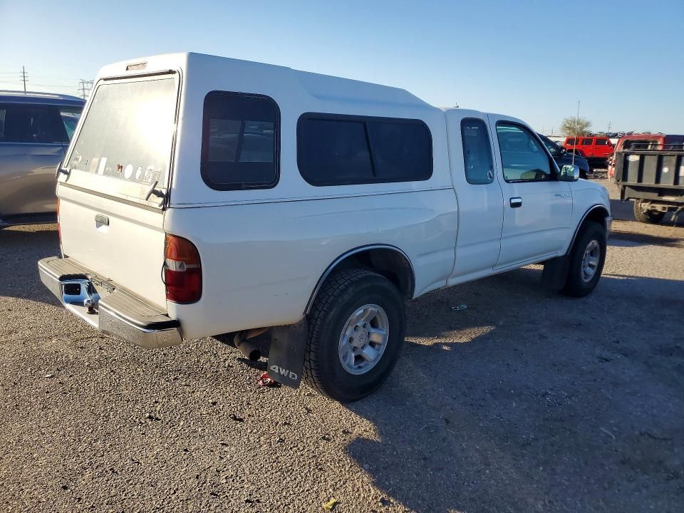 1996 Toyota Tacoma Xtracab SR5