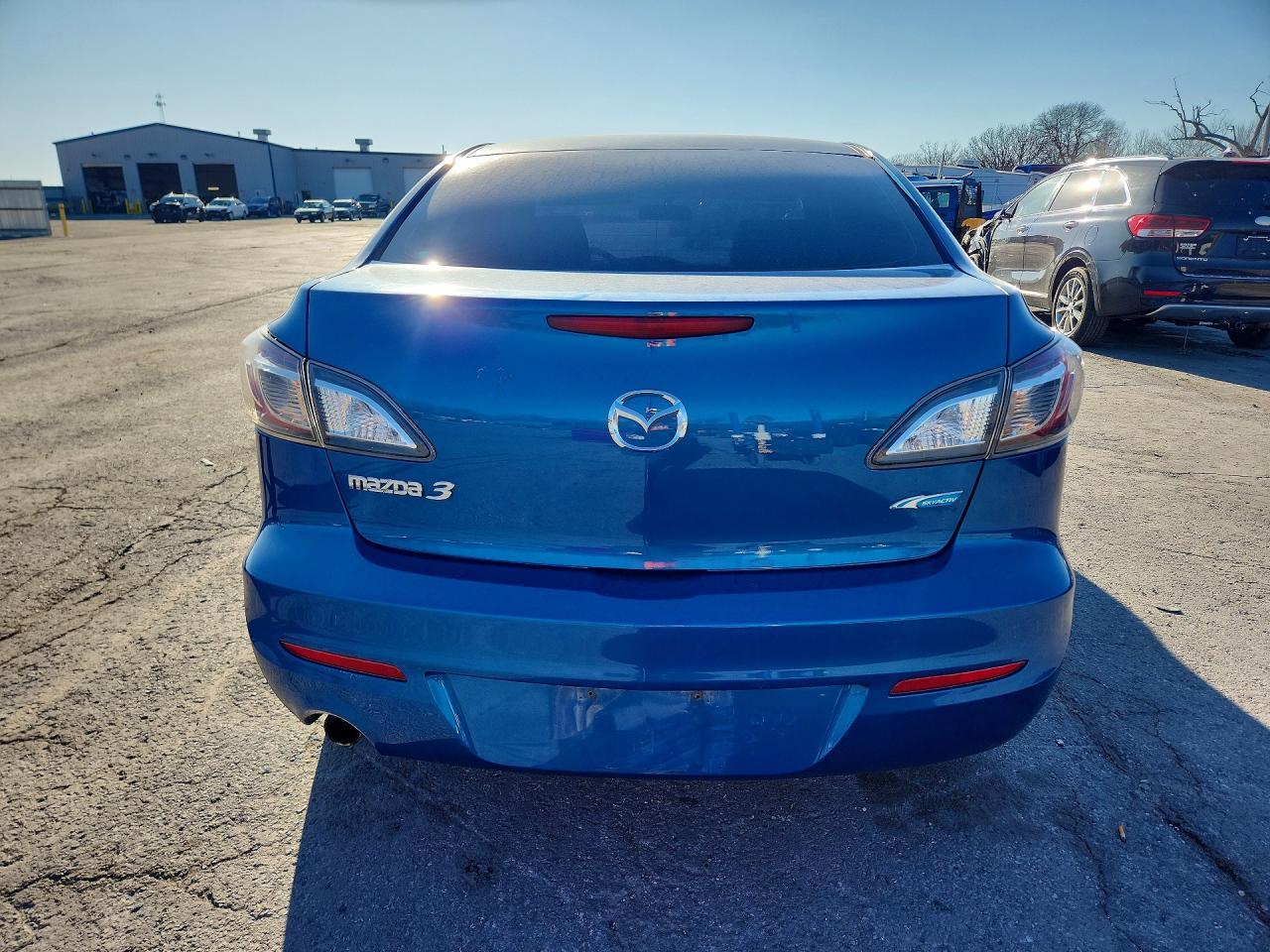 2012 Mazda 3 I