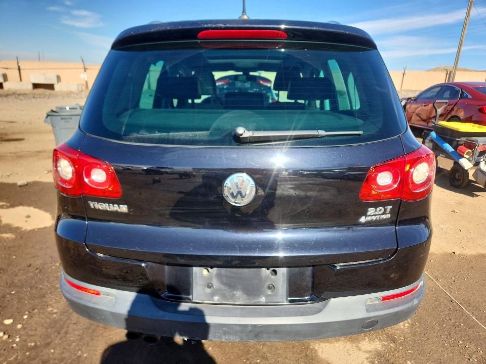 2011 Volkswagen Tiguan s