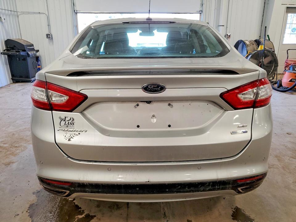 2016 Ford Fusion se