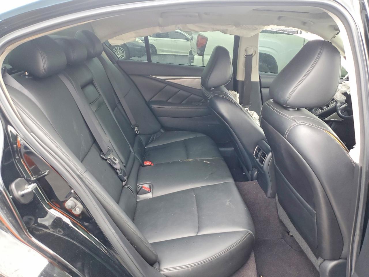 2017 Infinity Q50