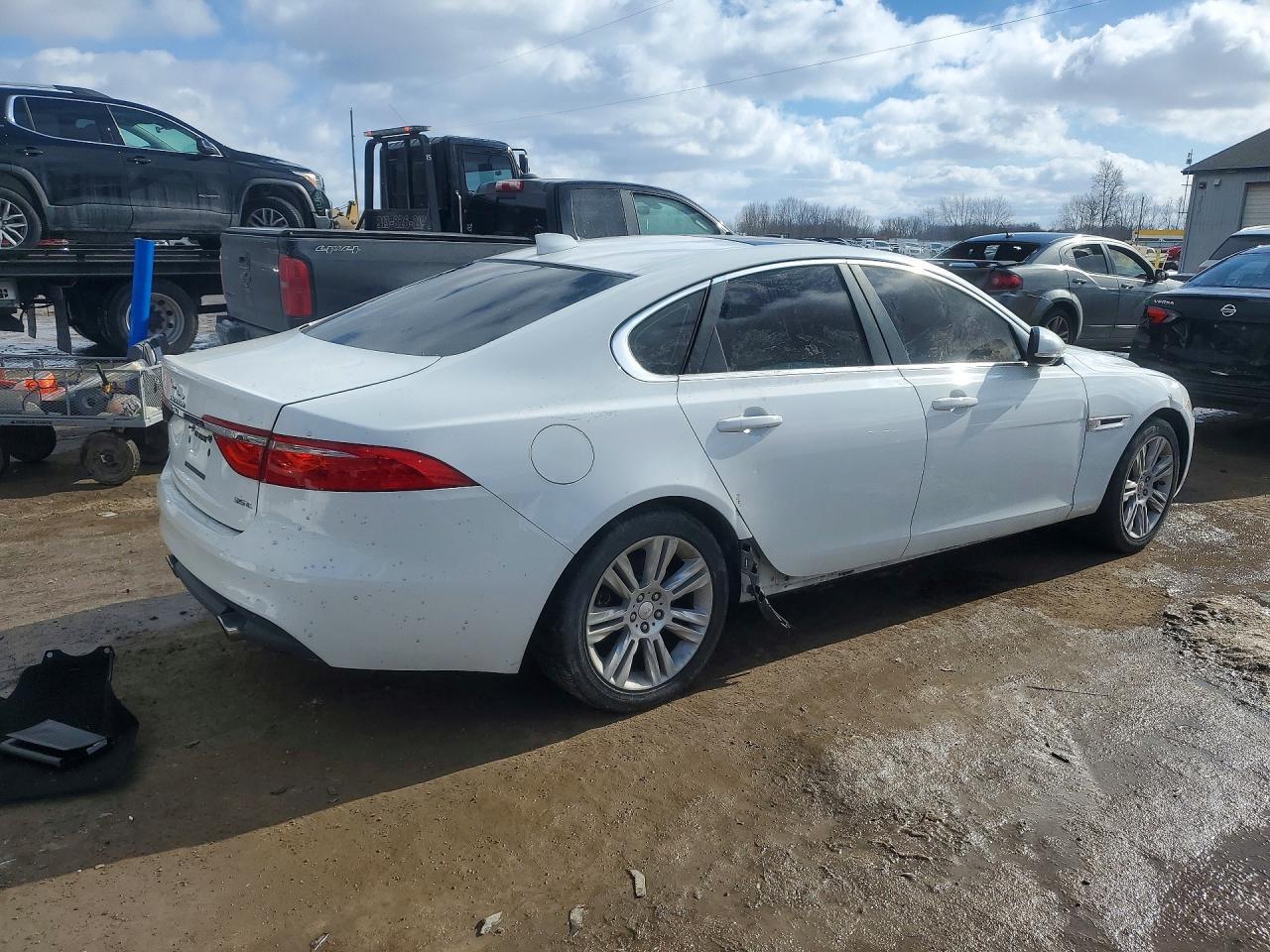 2016 Jaguar Xf Premium