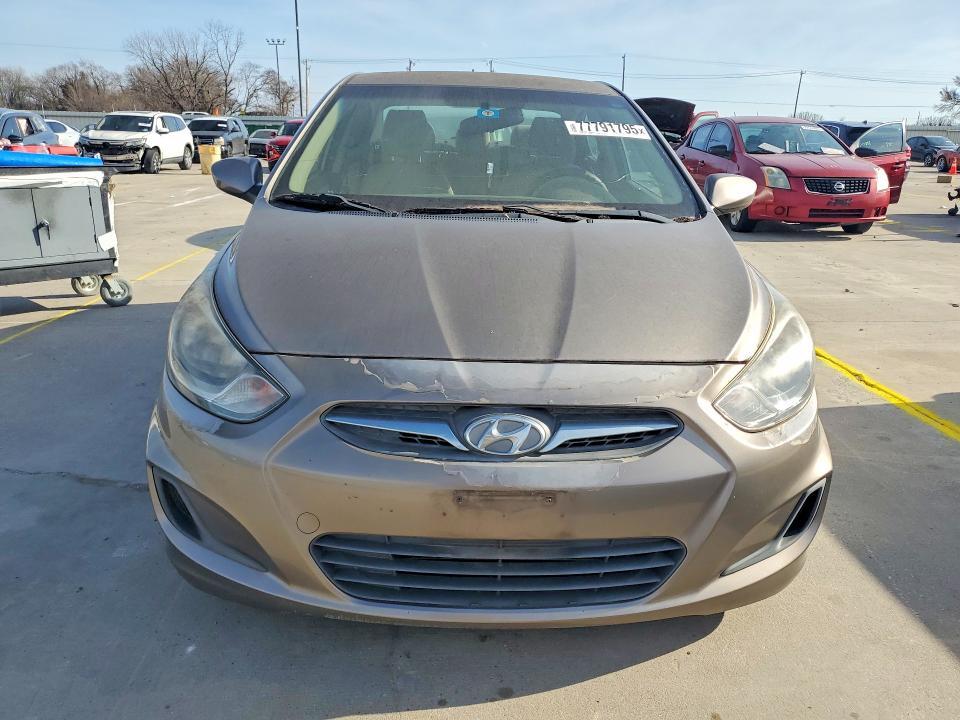 2014 Hyundai Accent gls