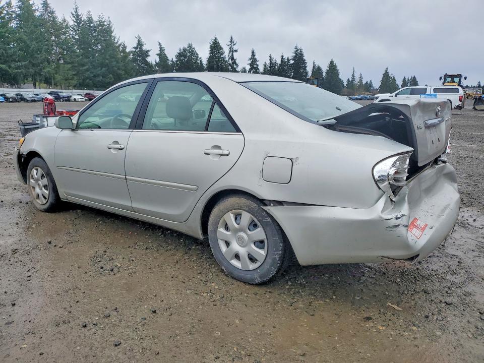 2003 Toyota Camry le