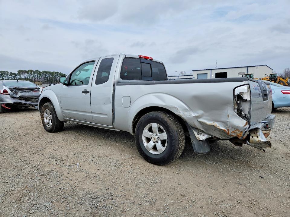 2012 Nissan Frontier sv