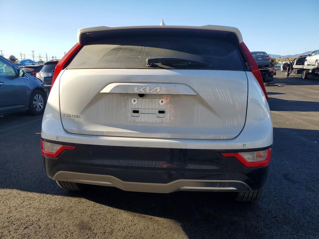 2025 KIA Niro Wind