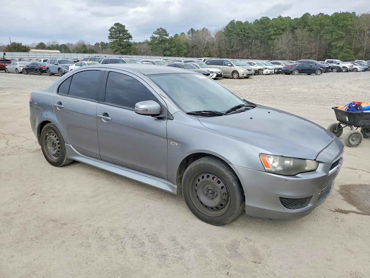 2015 Mitsubishi Lancer es