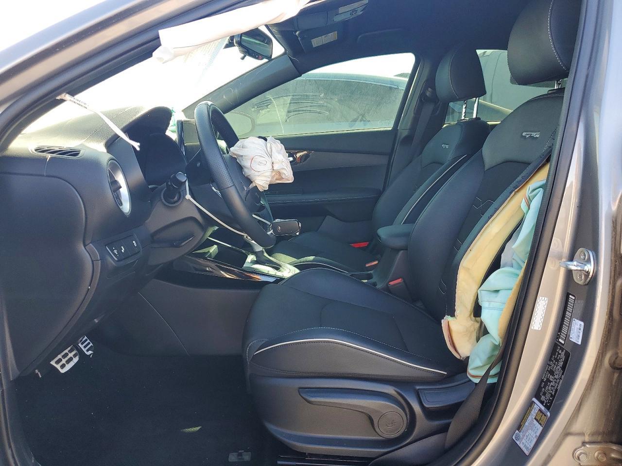 2024 KIA Forte gt Line