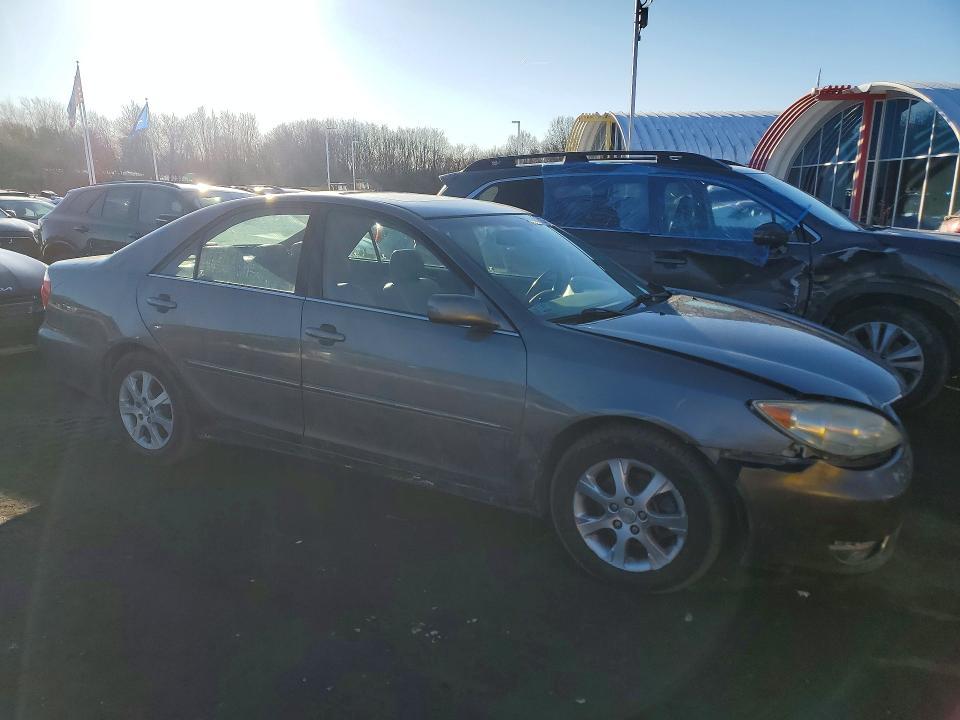 2006 Toyota Camry le