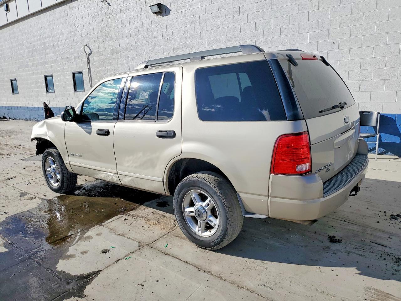 2005 Ford Explorer xlt