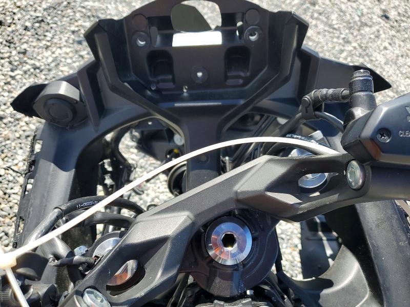 2020 Kawasaki EX650 M