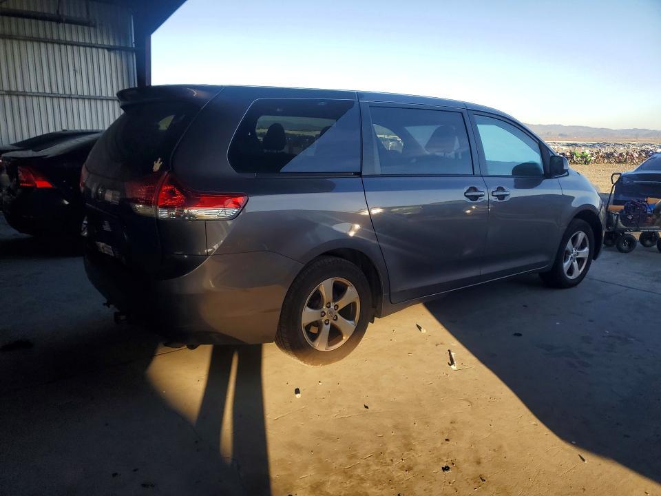 2011 Toyota Sienna Base