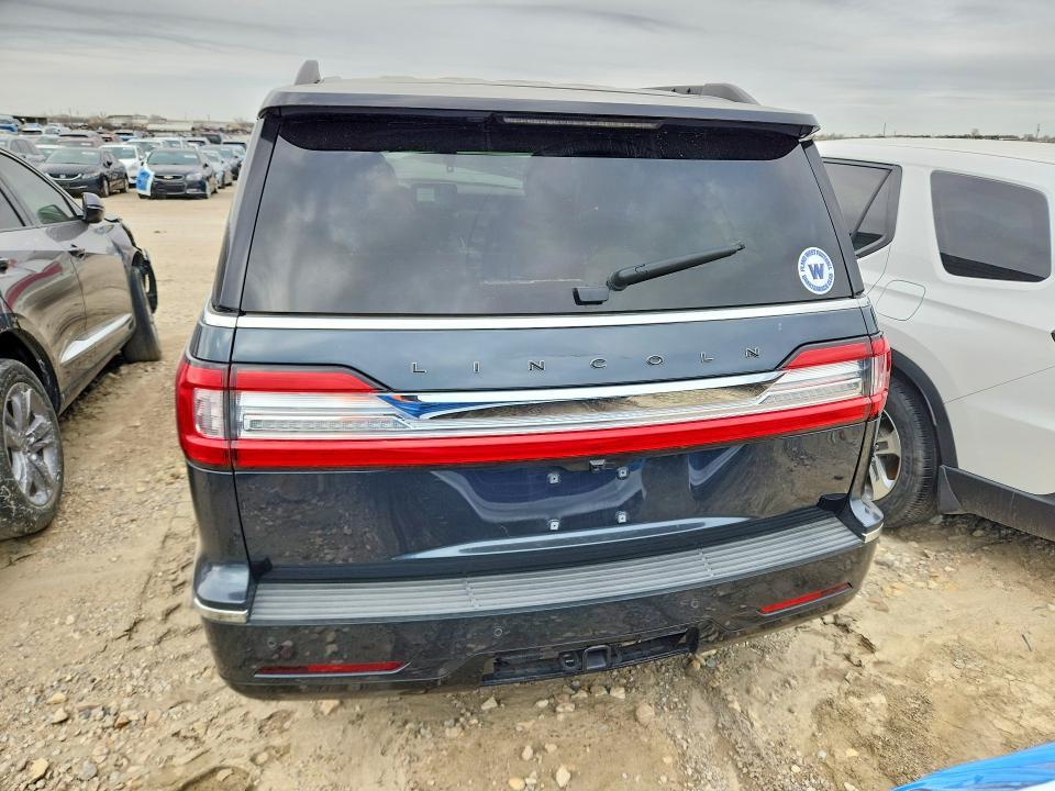 2021 Lincoln Navigator Black Label
