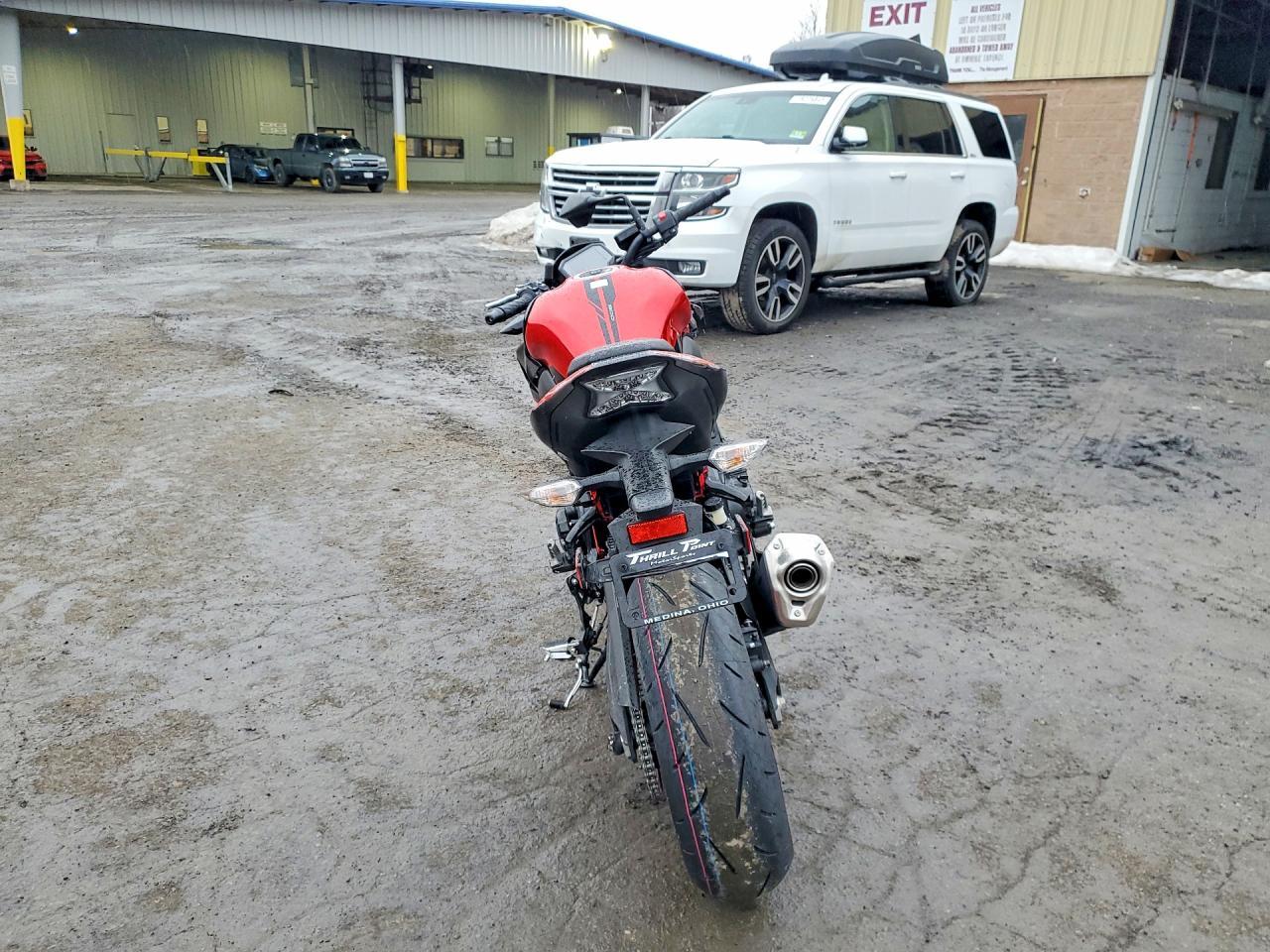 2024 Kawasaki ZR900 F