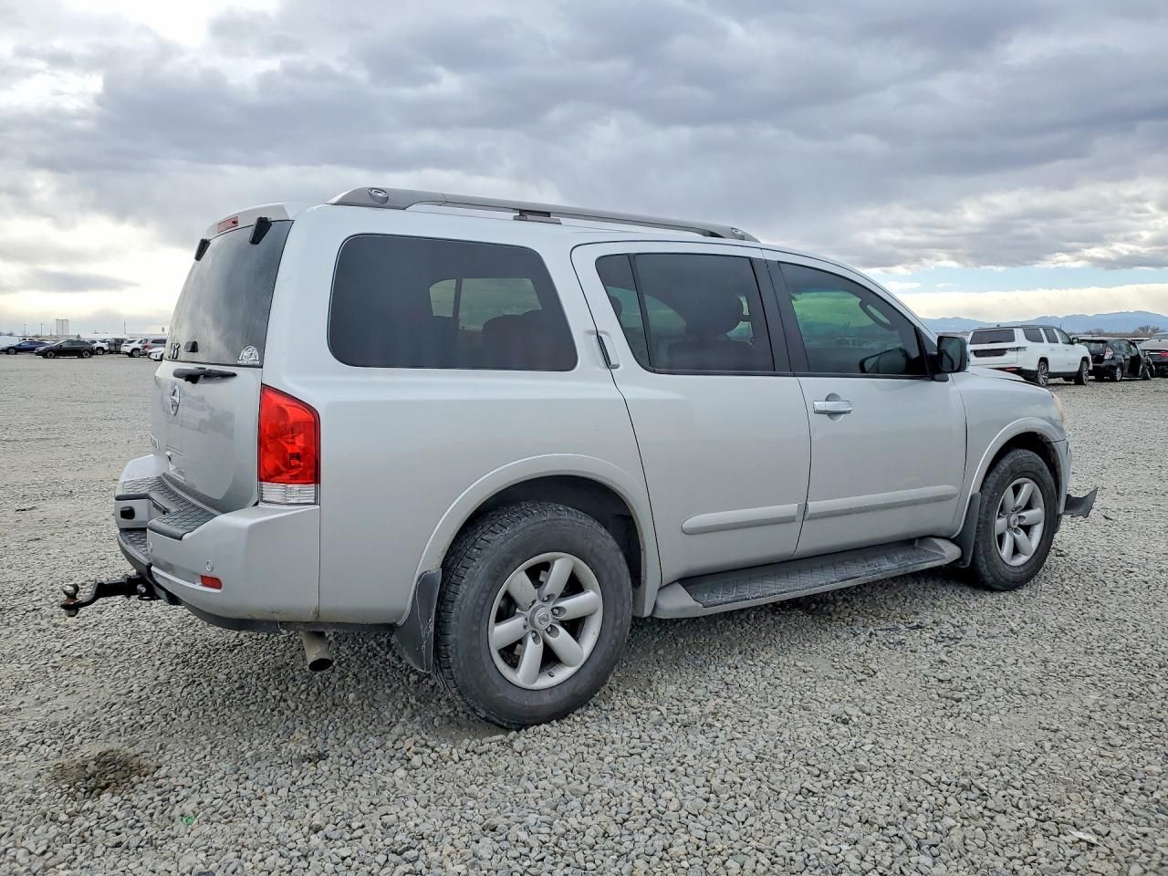 2011 Nissan Armada sv