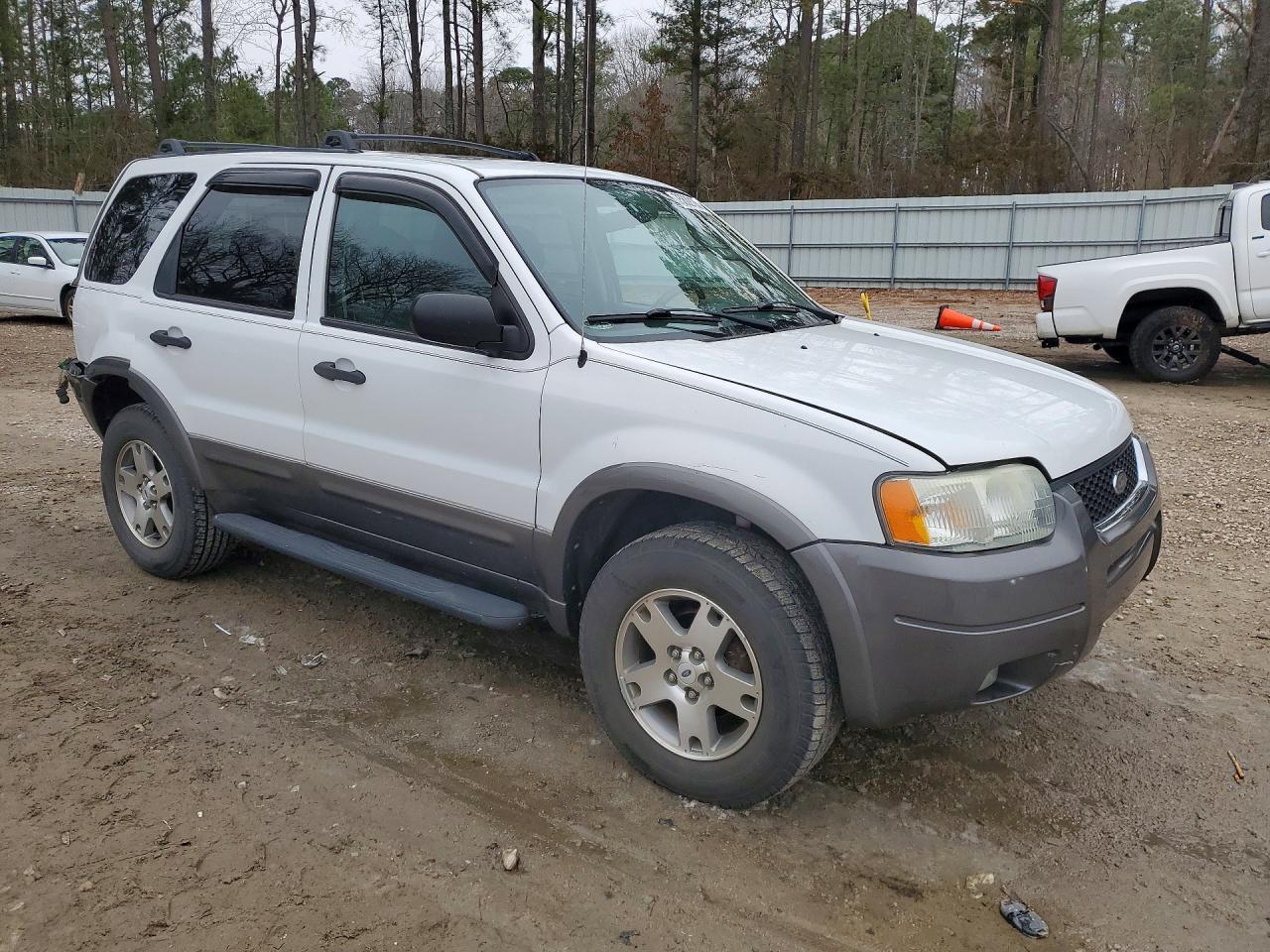 2004 Ford Escape xlt