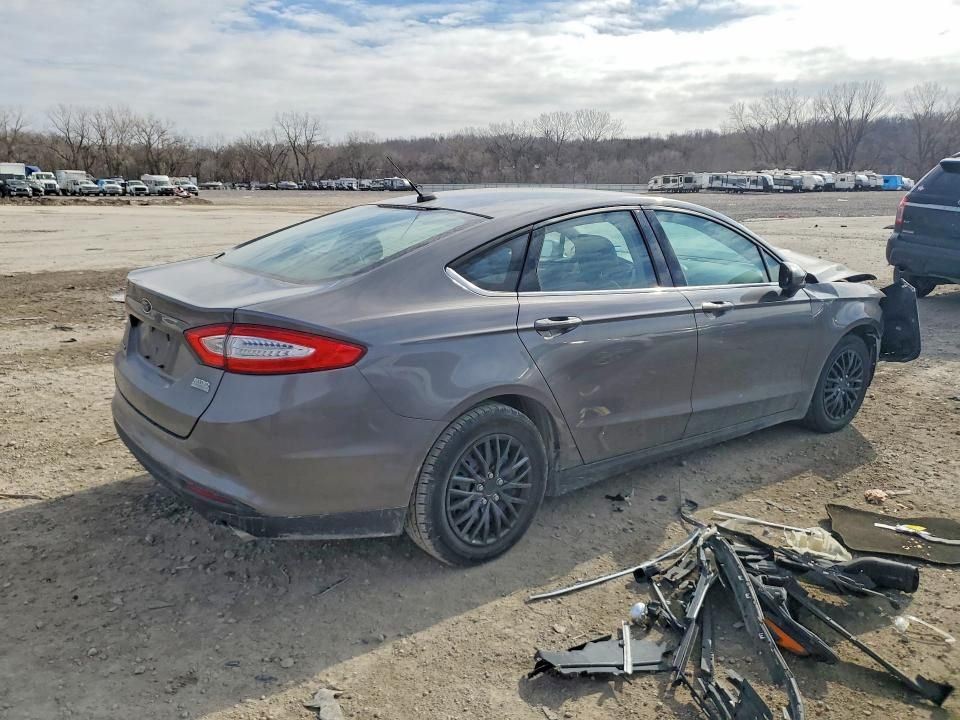 2013 Ford Fusion s