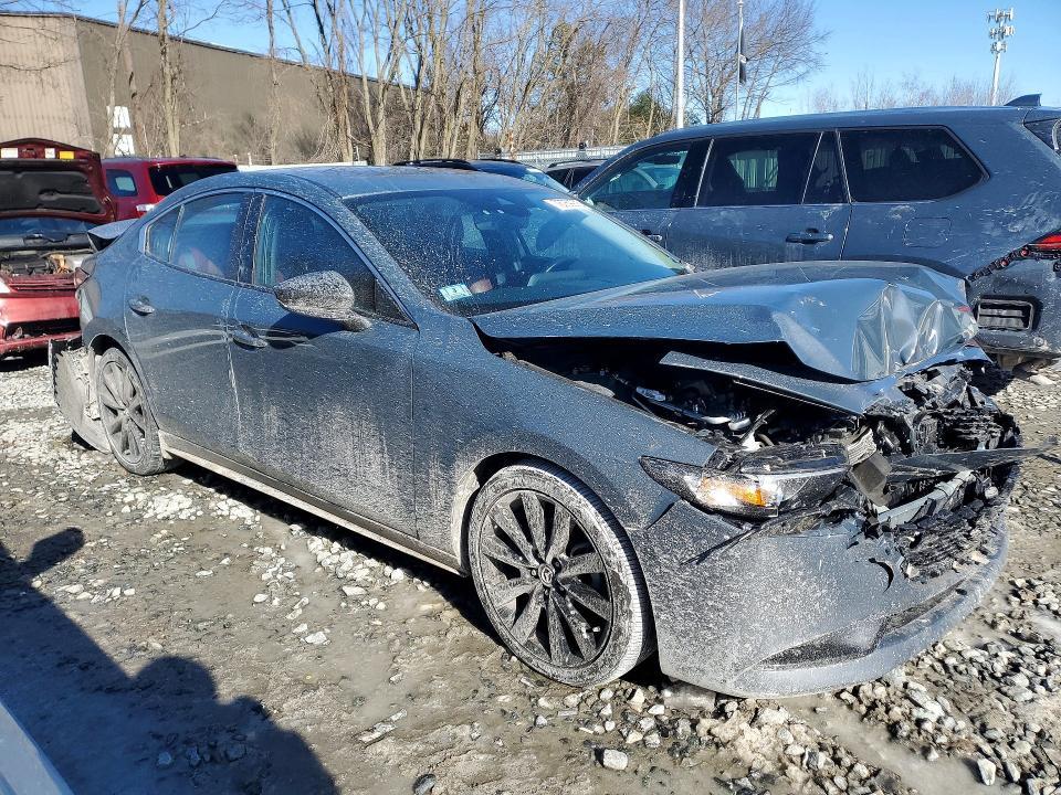 2023 Mazda 3 Preferred