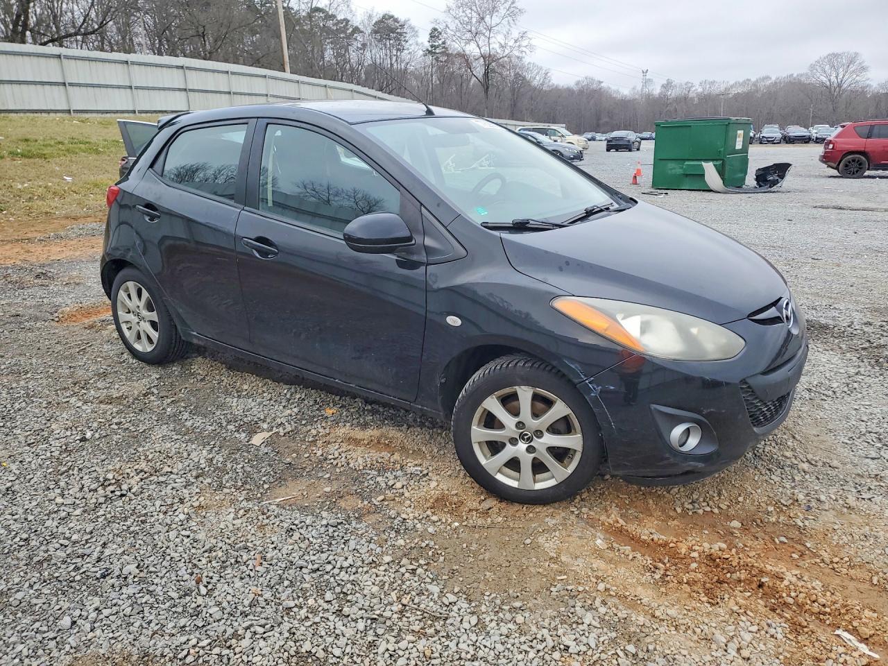 2013 Mazda 2