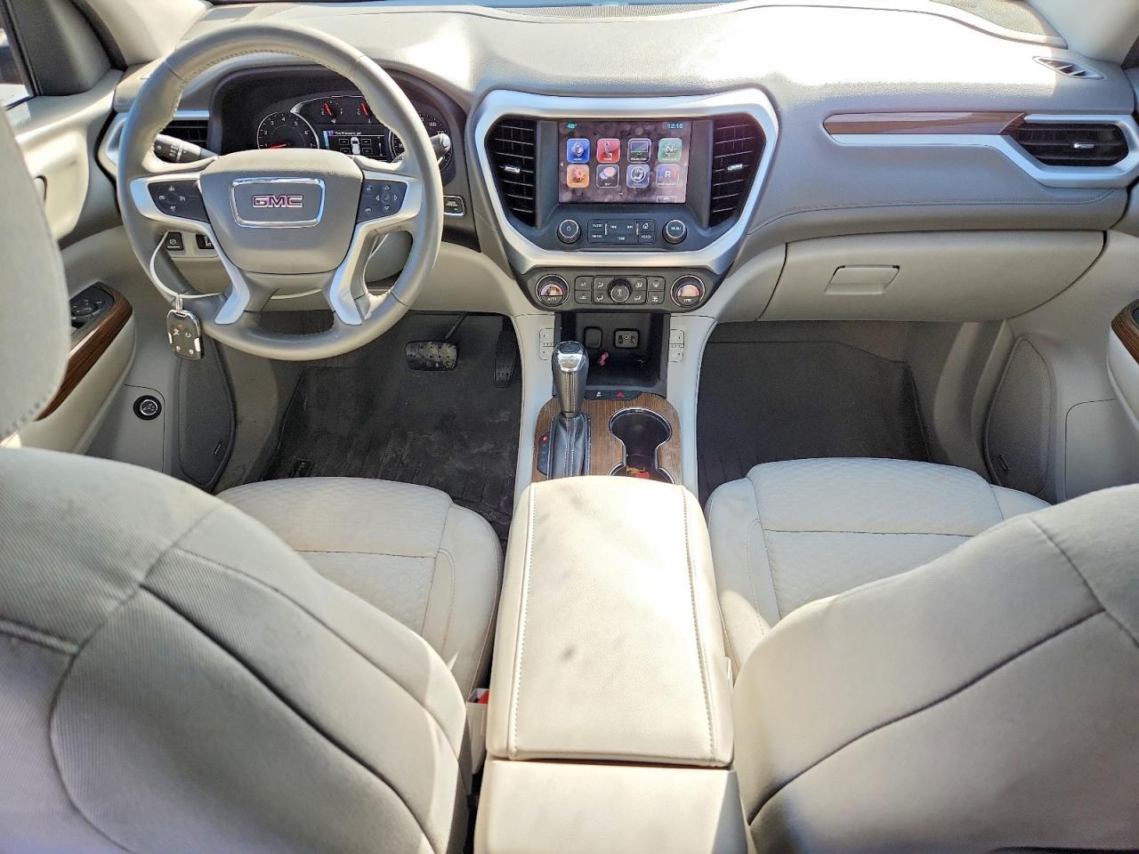2017 GMC Acadia sle
