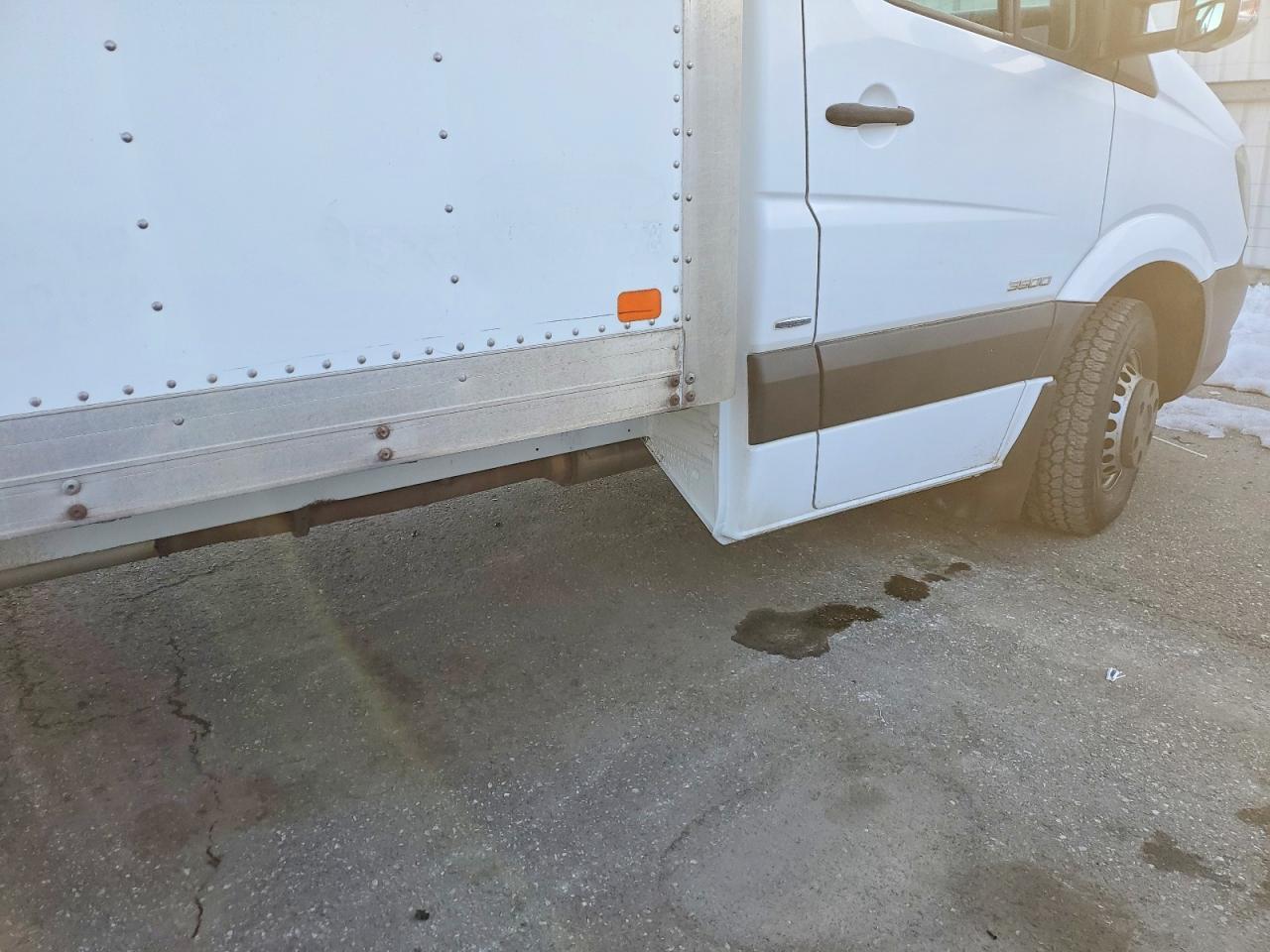 2016 Mercedes-Benz Sprinter BOX Truck