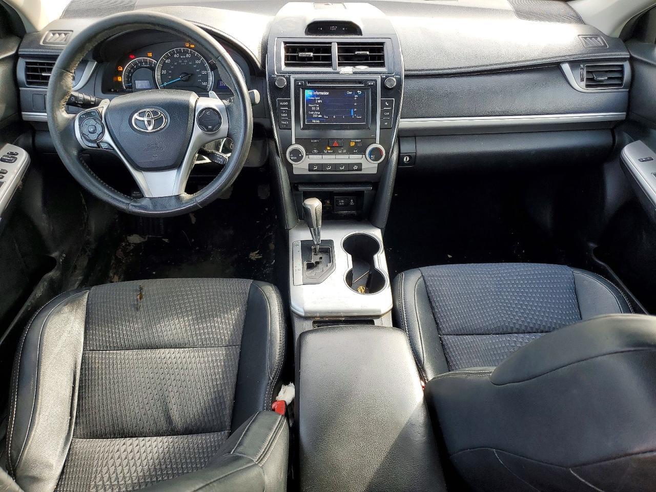 2012 Toyota Camry se