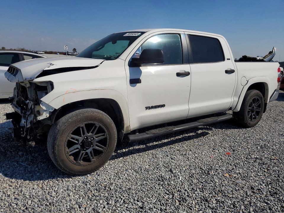 2017 Toyota Tundra Crewmax SR5