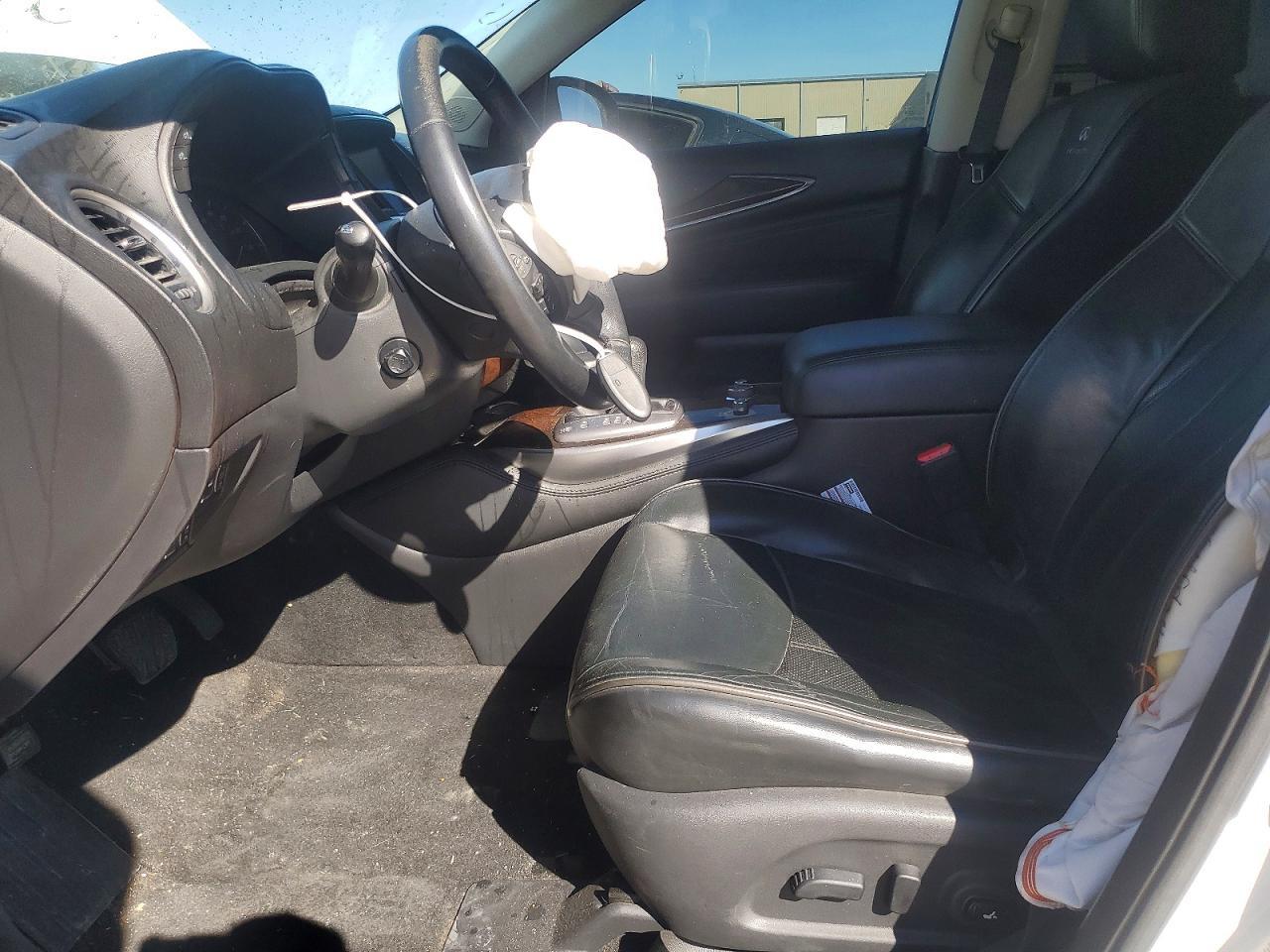 2013 Infinity Jx35 Base