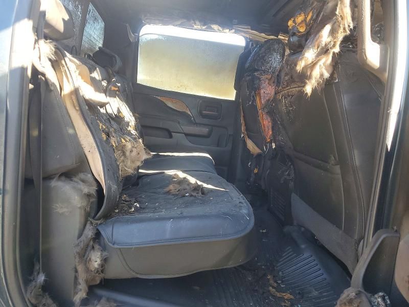 2018 GMC Sierra K1500 slt