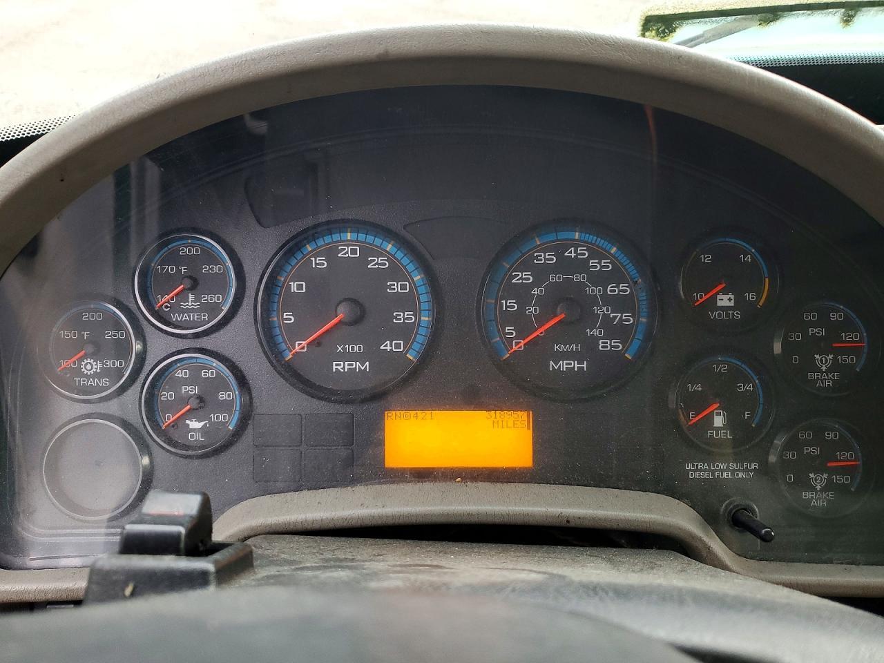 2009 International 4300 BOX Truck