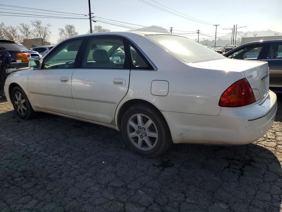 2000 Toyota Avalon xl