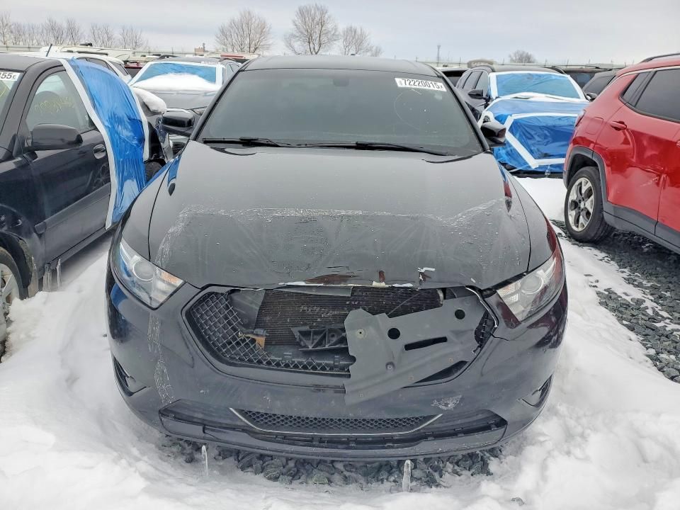 2015 Ford Taurus sho