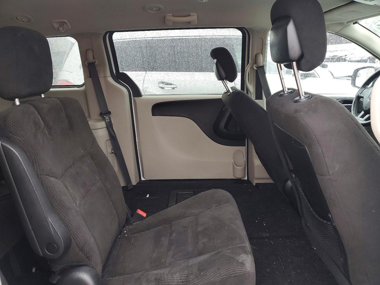 2016 Dodge Grand Caravan sxt