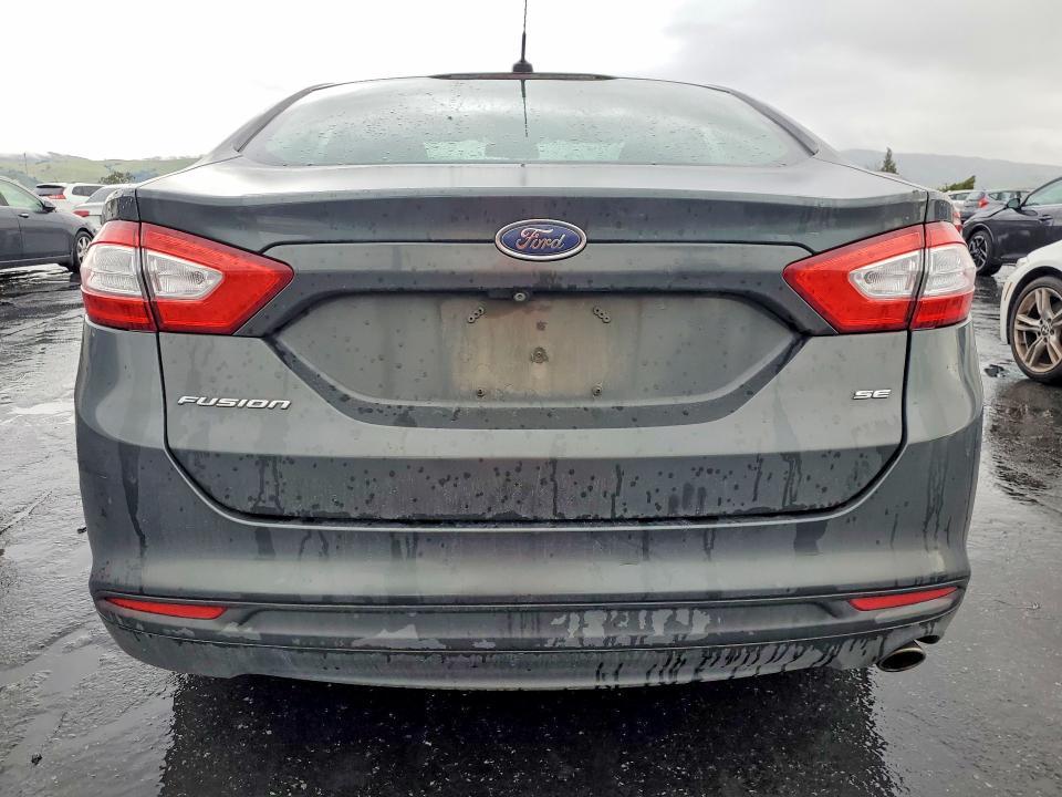 2015 Ford Fusion se