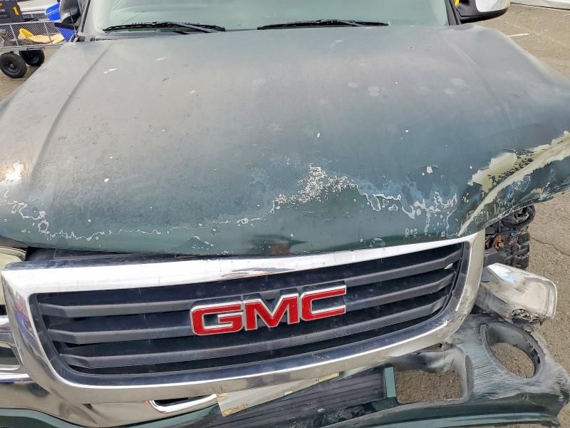 2003 GMC New Sierra C1500