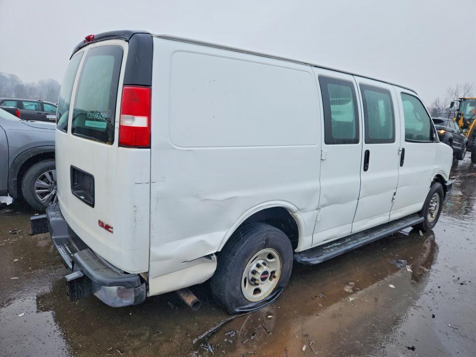 2017 GMC Savana G2500