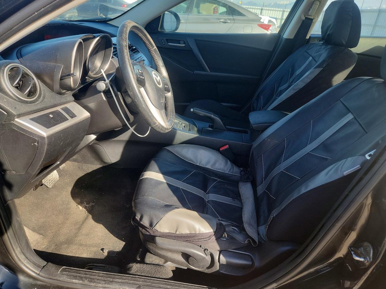 2012 Mazda 3 I