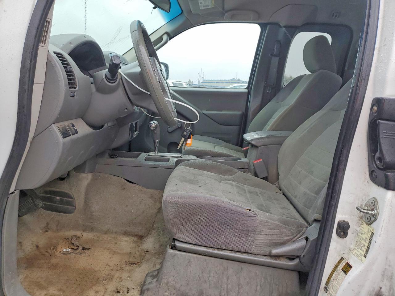 2016 Nissan Frontier S