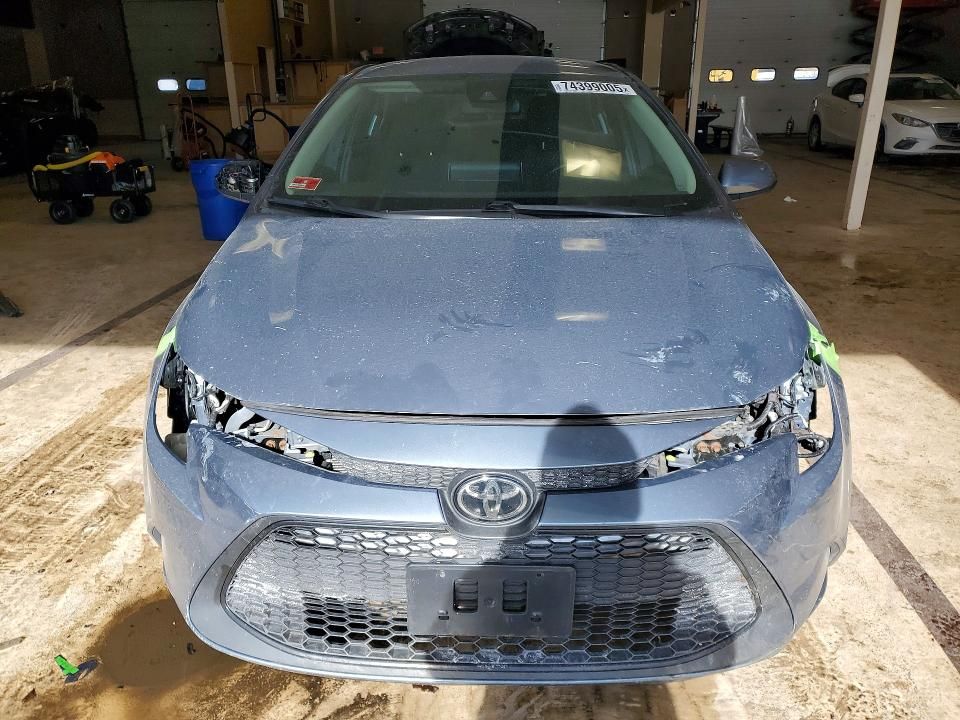 2021 Toyota Corolla le