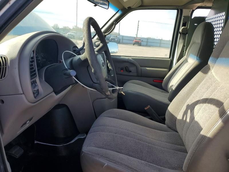 2000 Chevrolet Astro