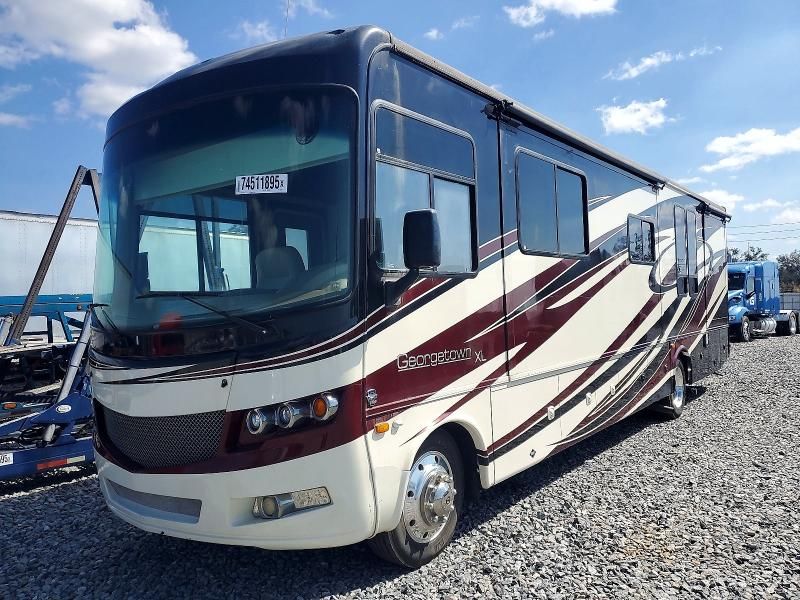 2012 Ford F53-RV