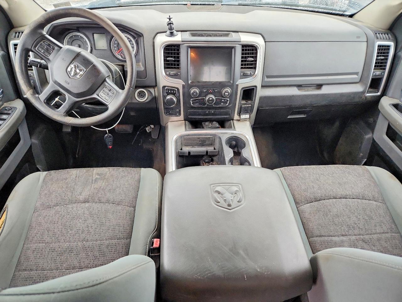 2017 Dodge RAM 1500 SLT